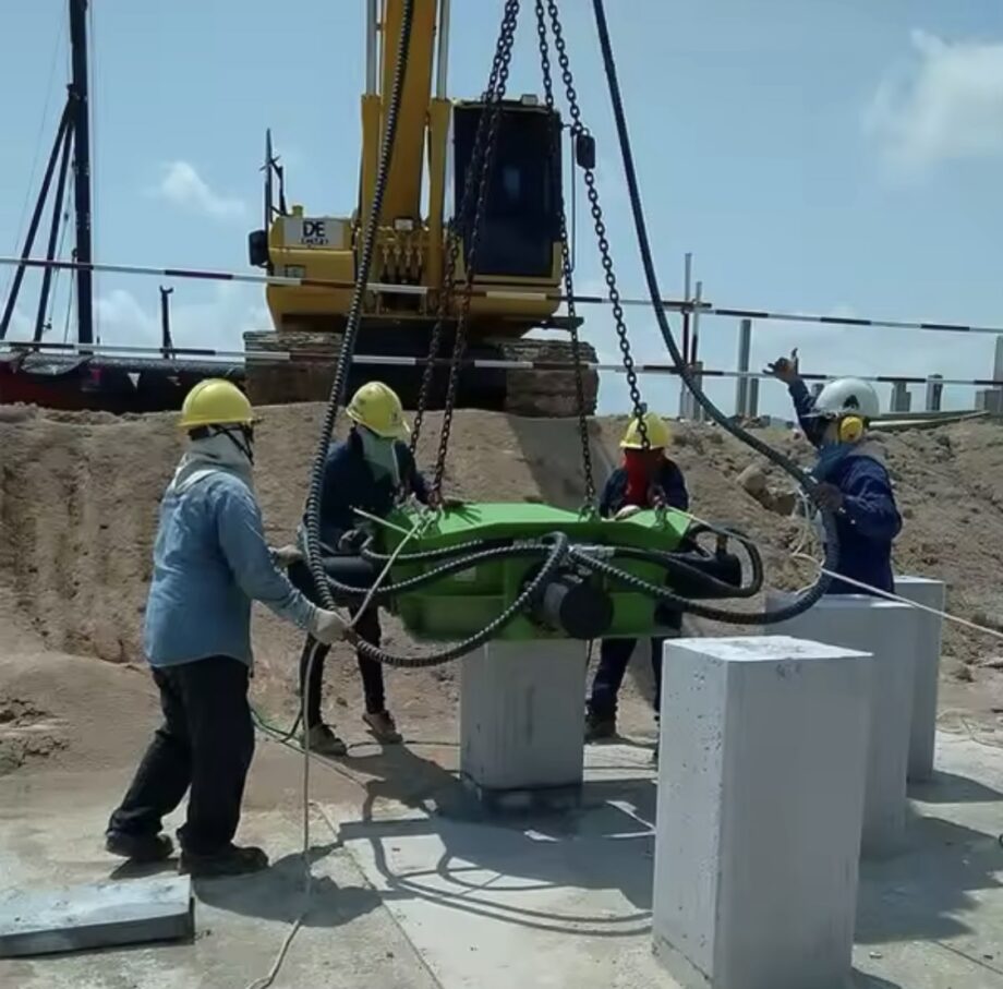 300~1800mm Low Noise Round Concrete Pile
Breaker