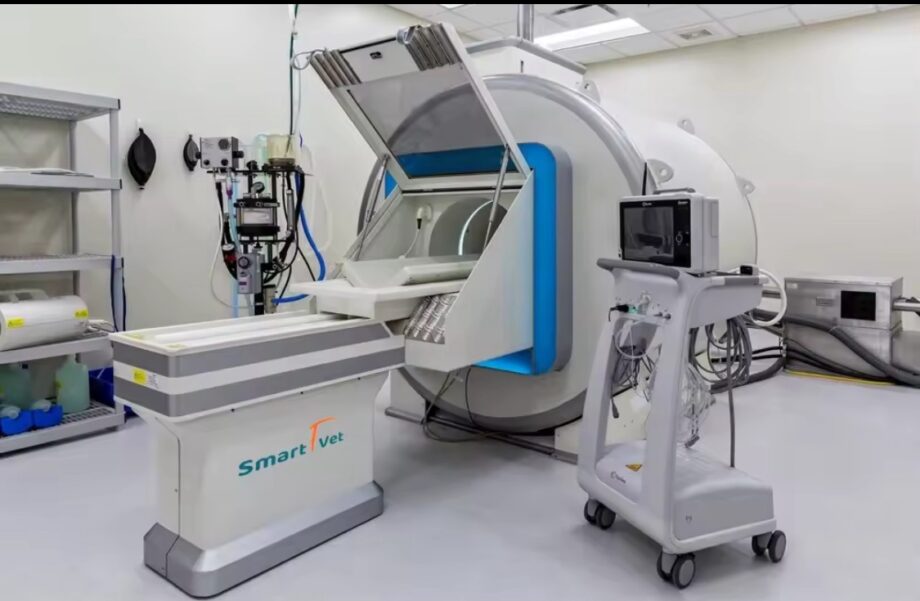Smart Instrument Medical Tomography Computed 1.5T MRI Digital Scan
Imaging System