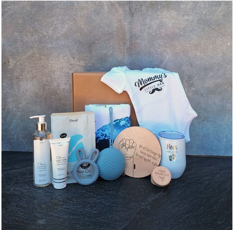 Deluxe Baby Boy and Mom
Gift Set