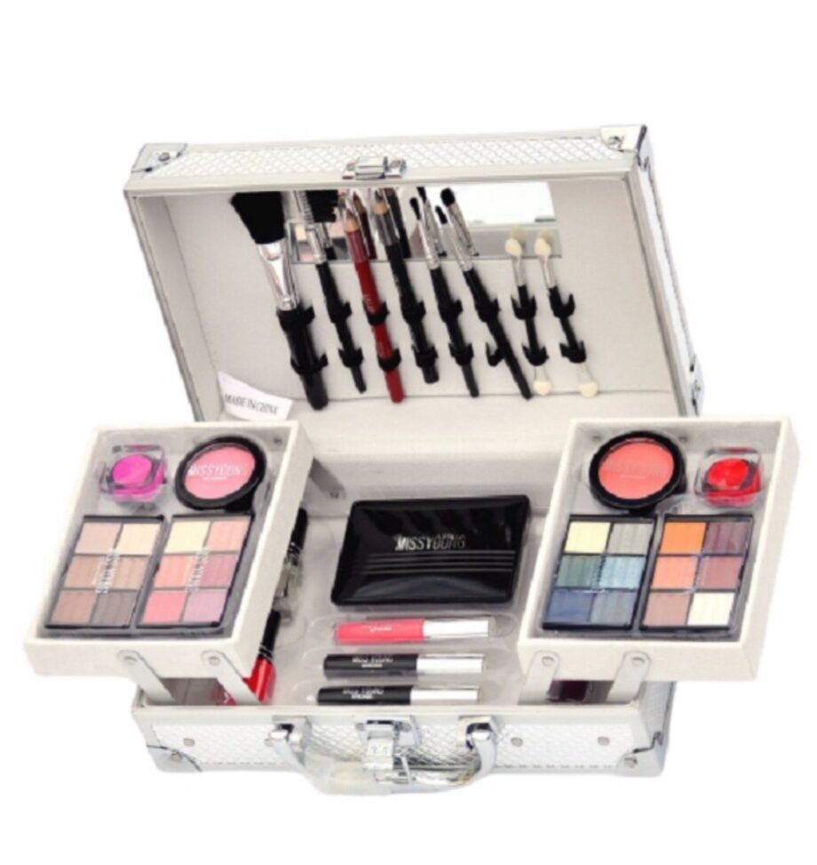 Stylish Make-Up Kit with Aluminium Carry Case
