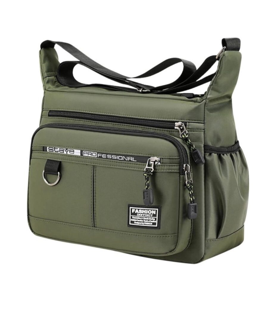 Large-Capacity Men's
Backpack Shoulder Bag
Waterproof