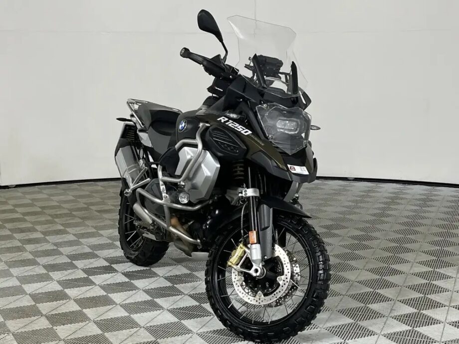2020 BMW R Series R 1250 GS
Adventure Style Exclusive