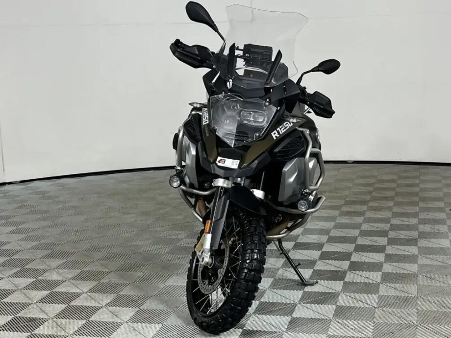 2020 BMW R Series R 1250 GS
Adventure Style Exclusive
