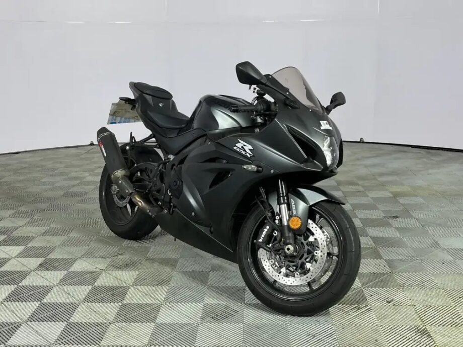 2022 Suzuki GSX-R GSX-R1000a