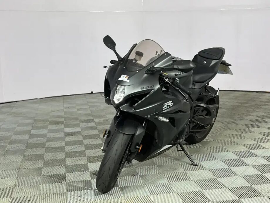 2022 Suzuki GSX-R GSX-R1000a