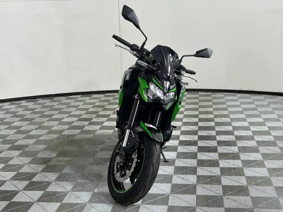 2022 Kawasaki Z 900 ABS (zr900f)