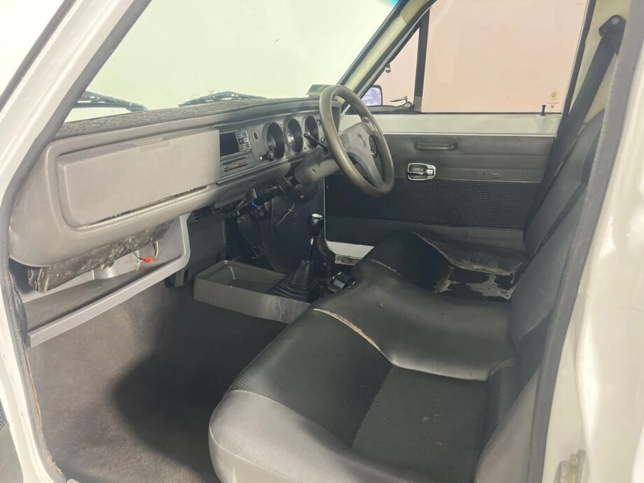 2008 Nissan 1400 STD 5 Speed
(408) Pick Up Single Cab
