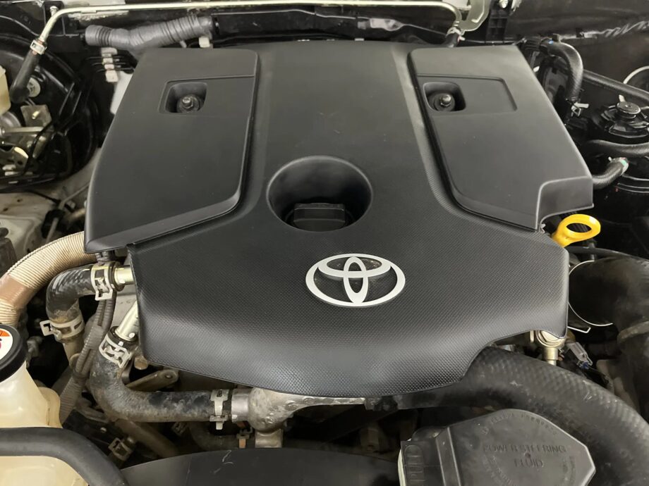 2022 Toyota Hilux 2.8 Gd- 6 RB
Legend RS 4x4 Auto Pick Up
Double Cab