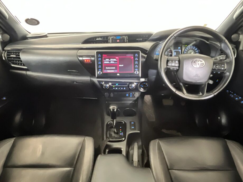 2022 Toyota Hilux 2.8 Gd-6 RB
Legend RS 4x4 Auto Pick Up
Double Cab