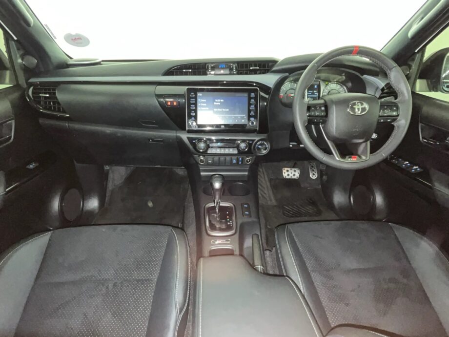 2024 Toyota Hilux 2.8 Gd-6 Gr-S
4x4 Auto Pick Up Double Cab